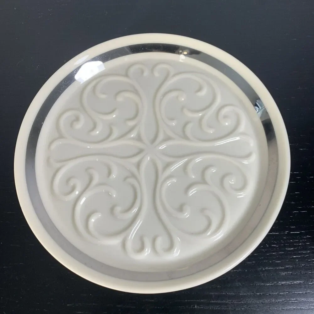 Platinum Trimmed LENOX Decorative Small Scroll Plate - 6.25